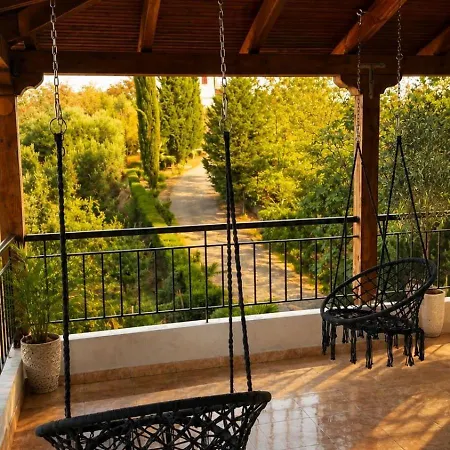 Villa Rusi